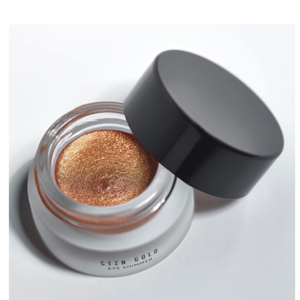 Ctzn cosmetics gold eye shimmer